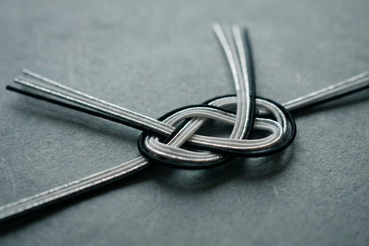 香典や供花の辞退について